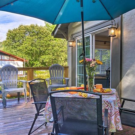 הנדרסונוויל Shaw Creek Cottage With Fire Pit And Forest Views מראה חיצוני תמונה